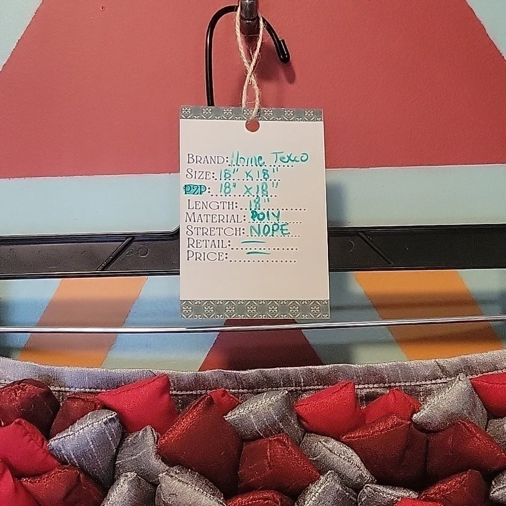 Nwt Home Texco Unique Red and Gray Textured Pillow Cover 18